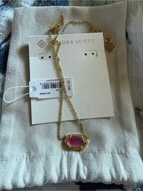 Kendra Scott Gold Elisa Necklace with Azalea pendant
